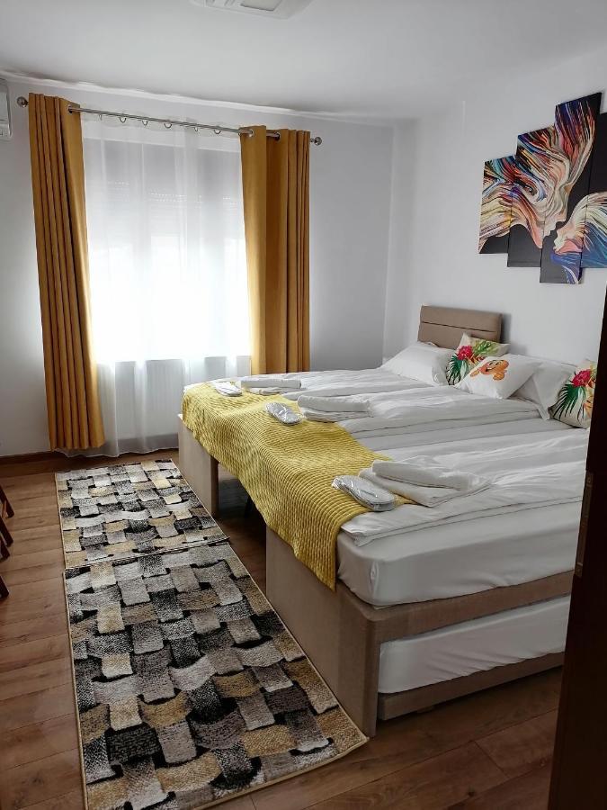 Happy House Daire Hunedoara Dış mekan fotoğraf